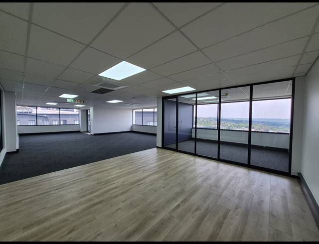 194M² OFFICE TO LET IN SANDOWN